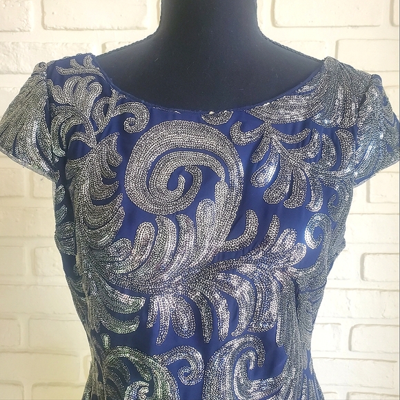 Adrianna Papell Sequin Chiffon Cocktail Dress Cap Sleeve Blue Silver Size 8 - Picture 2 of 16